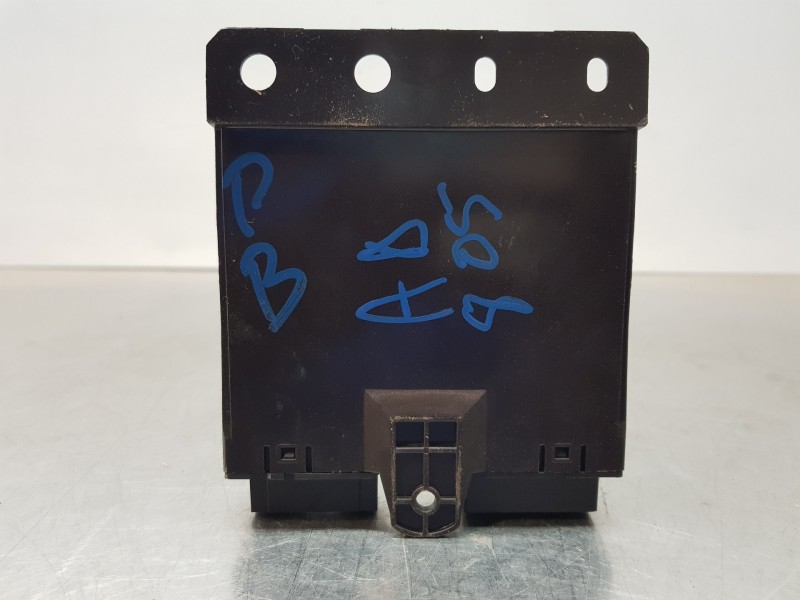 Recambio de modulo electronico para volvo xc60 hybrid referencia OEM IAM 32357496  