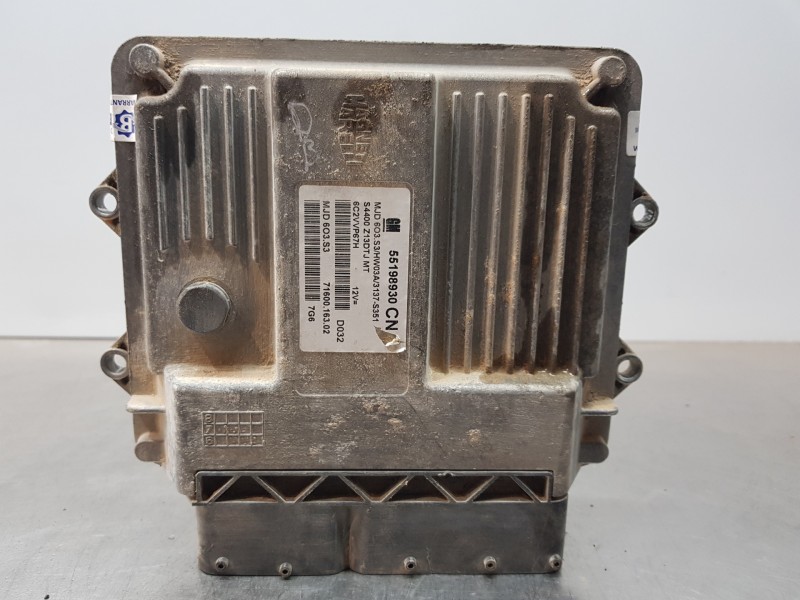 Recambio de centralita motor uce para opel corsa d enjoy referencia OEM IAM 55198930  