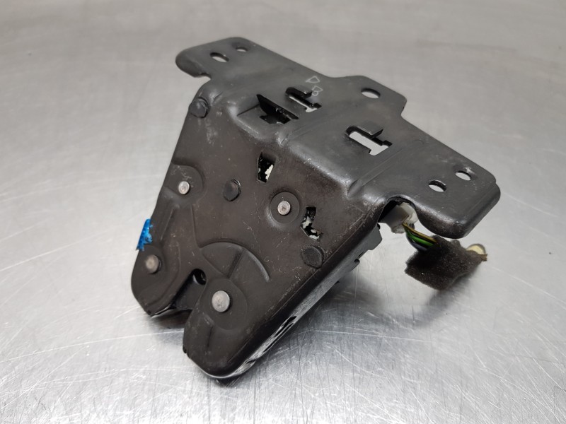 Recambio de cerradura maletero / porton para volvo xc60 hybrid referencia OEM IAM 32149889  