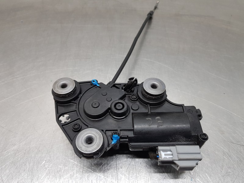 Recambio de motor cierre centralizado porton para volvo xc60 hybrid referencia OEM IAM 32149889  