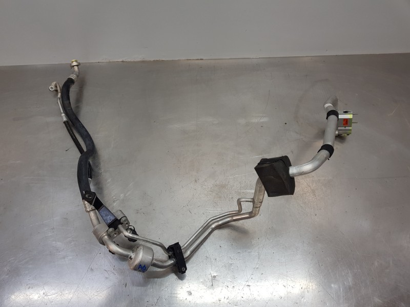 Recambio de tubos aire acondicionado para volvo xc60 hybrid referencia OEM IAM 31694600 32226282 31497909