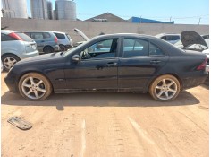 mercedes clase c (w203) berlina del año 2005 2