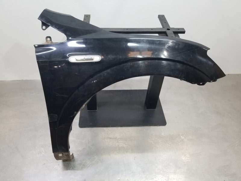 Recambio de aleta delantera derecha para ssangyong actyon limited referencia OEM IAM 5182131000  