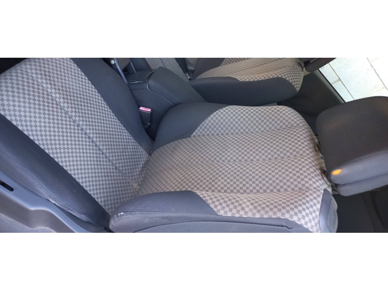 renault megane ii berlina 3p del año 2004