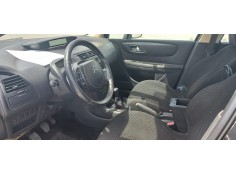 citroen c4 berlina del año 2006 2