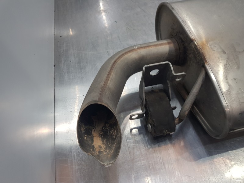 Recambio de silenciador trasero para volvo xc60 hybrid referencia OEM IAM 32224938 32138530 