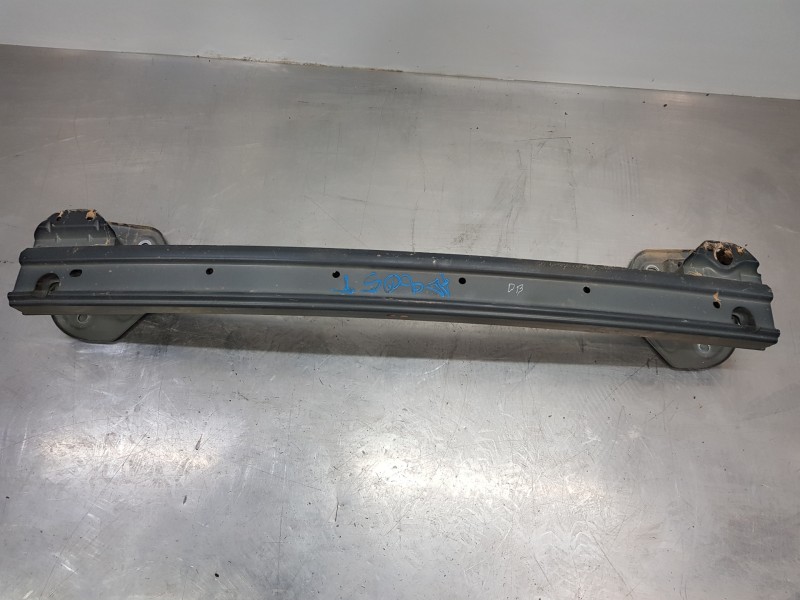 Recambio de refuerzo paragolpes trasero para volvo xc60 hybrid referencia OEM IAM 32133467  