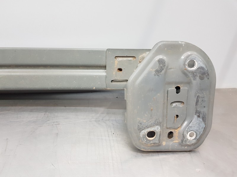 Recambio de refuerzo paragolpes trasero para volvo xc60 hybrid referencia OEM IAM 32133467  