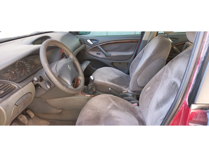 citroen c5 berlina del año 2001