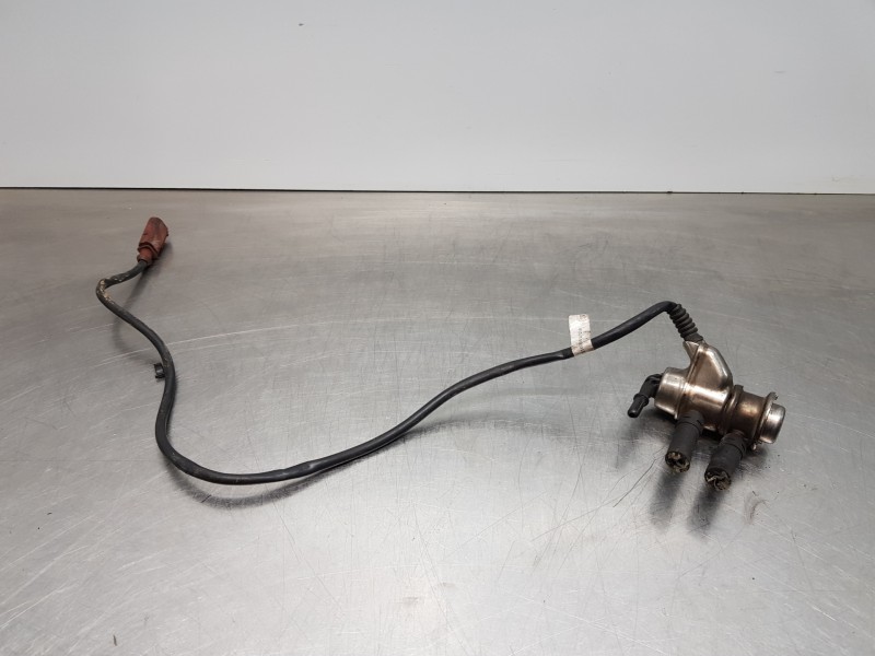 Recambio de inyector para audi a4 (b9) quattro referencia OEM IAM 04L131113S 0444025048 