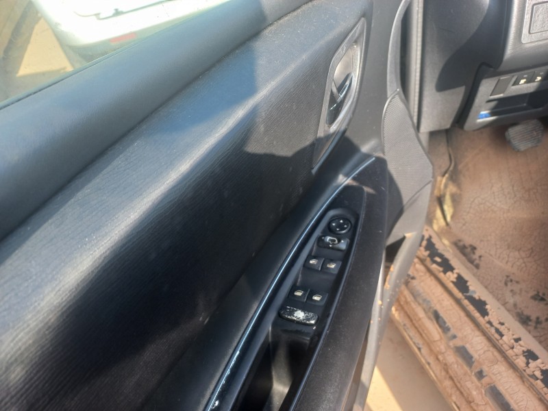 citroen c4 berlina del año 2008