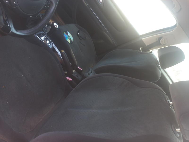 citroen c4 berlina del año 2008