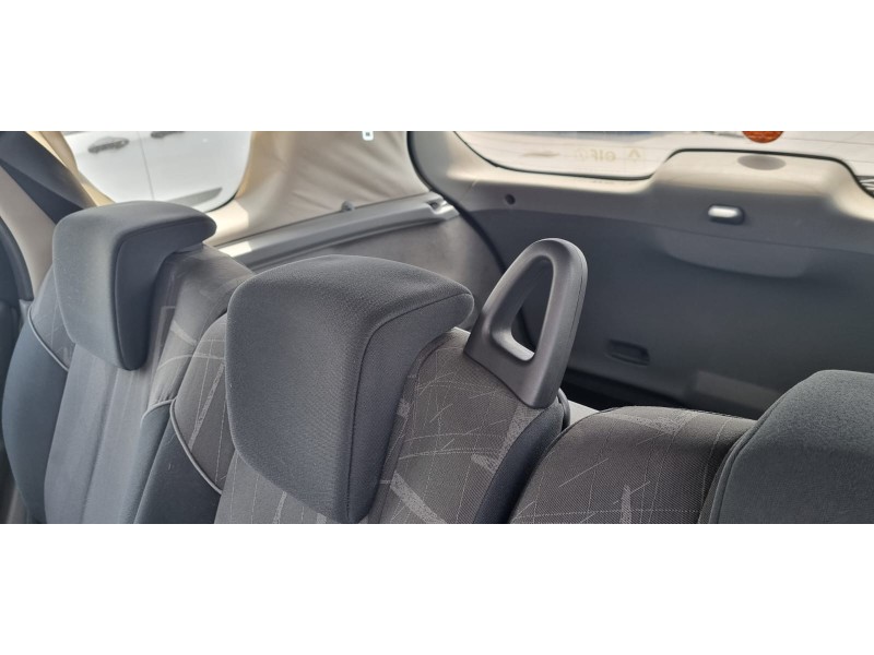 renault scenic ii del año 2004