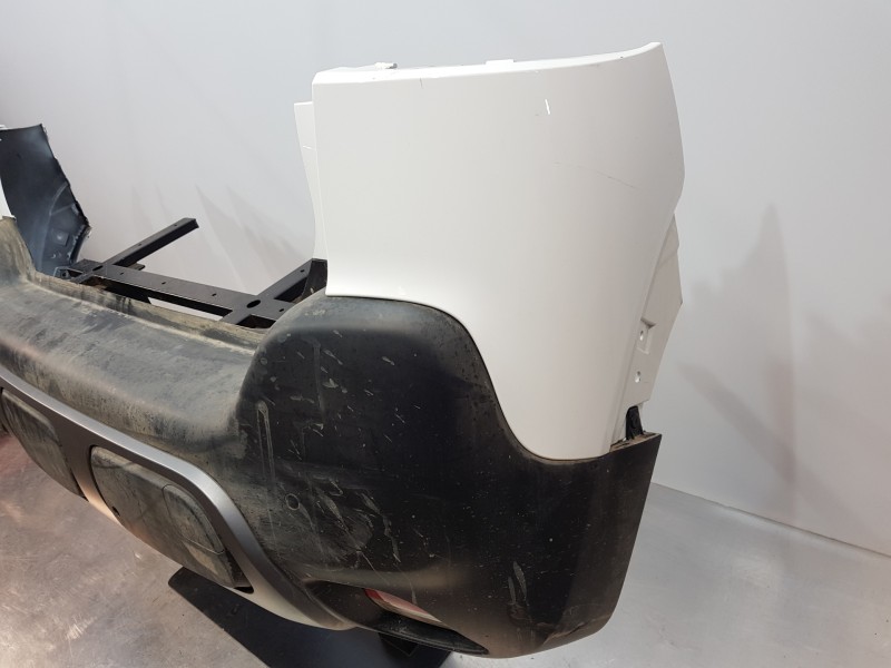 Recambio de paragolpes trasero para citroen c3 aircross bluehdi referencia OEM IAM 1686587380  