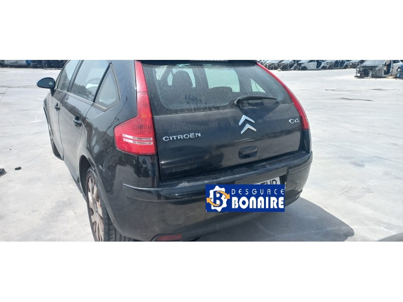 citroen c4 berlina del año 2006