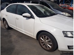 skoda octavia lim. (5e3) del año 2013 2