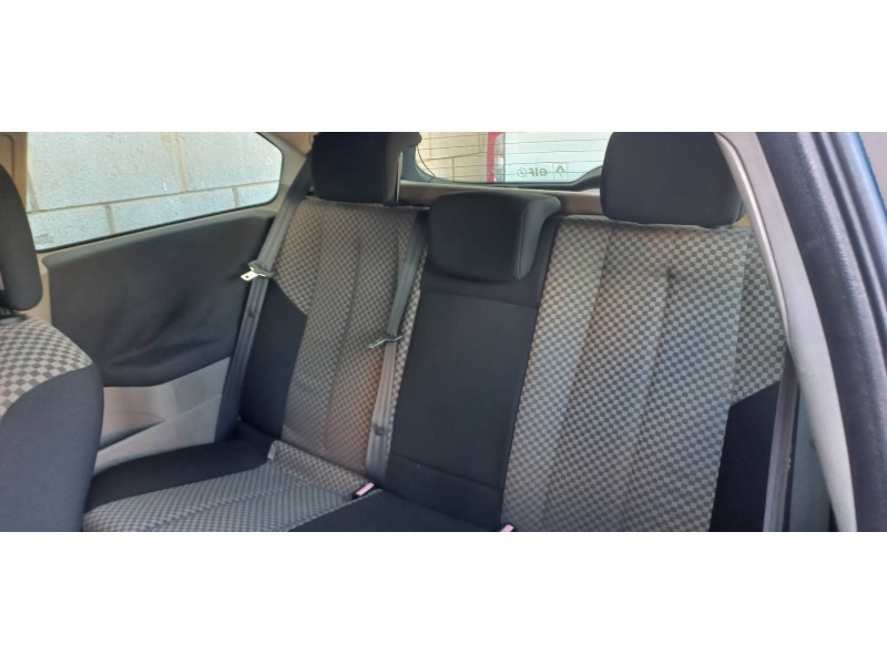 renault megane ii berlina 3p del año 2004