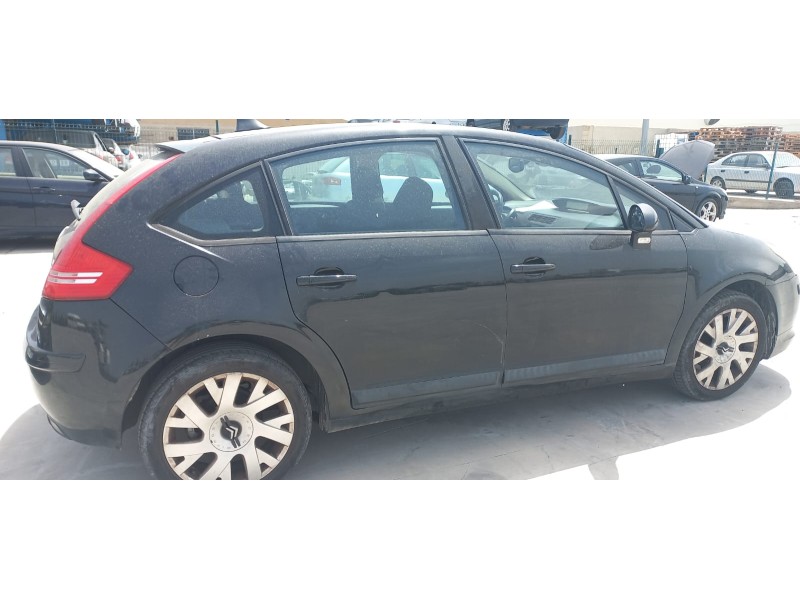 citroen c4 berlina del año 2006