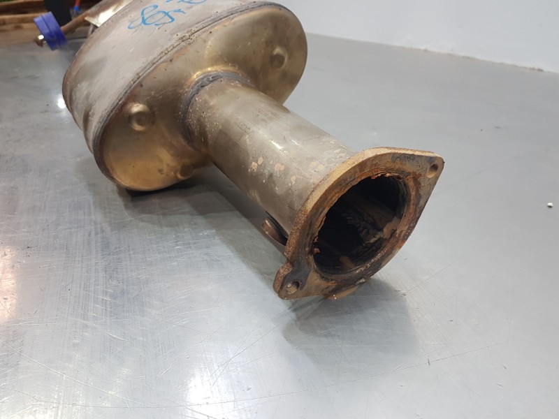 Recambio de catalizador para volvo xc60 hybrid referencia OEM IAM 36003433 32330567 