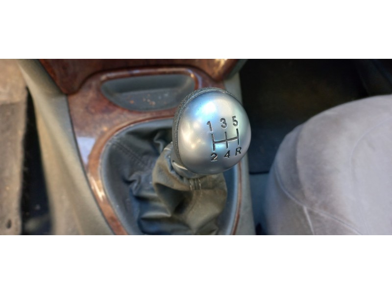 citroen c5 berlina del año 2001