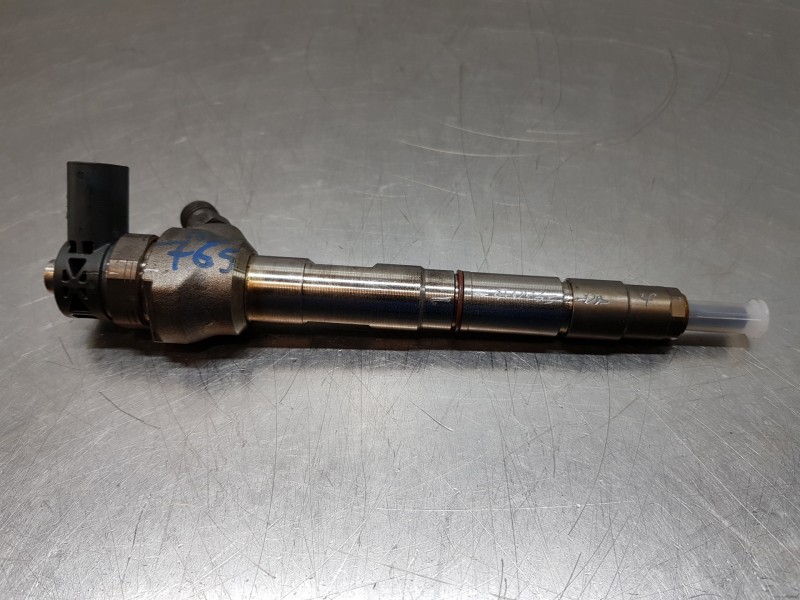 Recambio de inyector para audi a4 (b9) quattro referencia OEM IAM 04L131113S 0444025048 