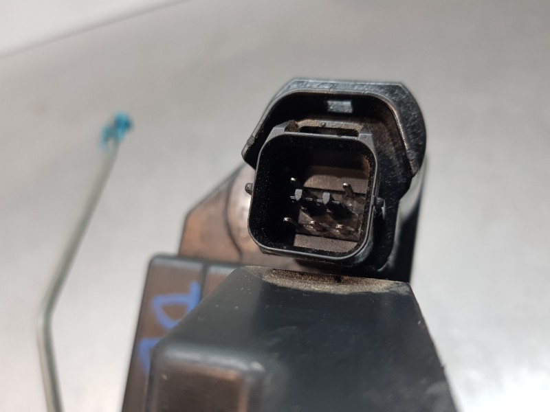 Recambio de cerradura puerta trasera derecha para ssangyong actyon limited referencia OEM IAM 7132009005  