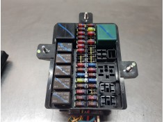 Recambio de caja reles / fusibles para ssangyong actyon limited referencia OEM IAM 8216031922  