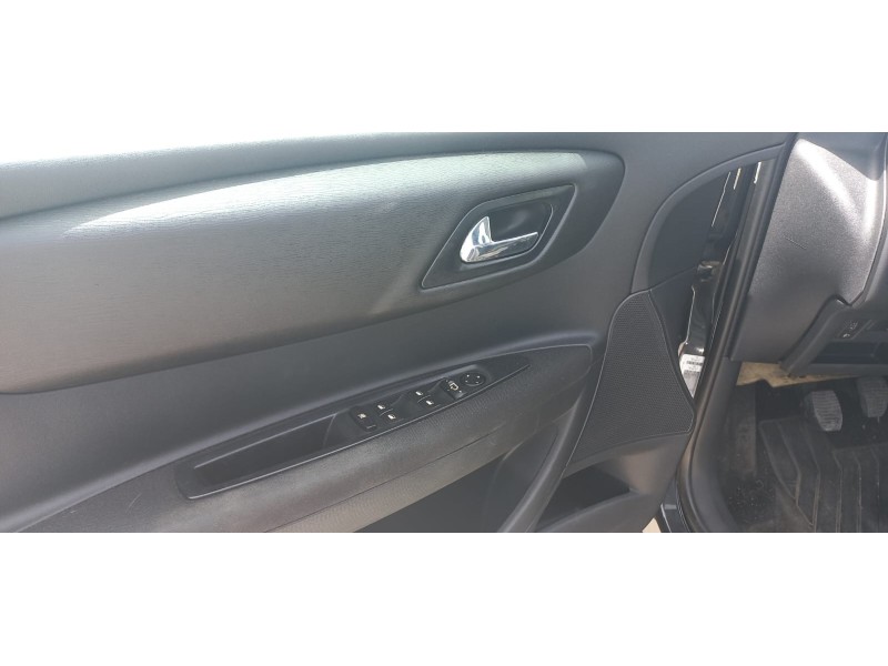 citroen c4 berlina del año 2006