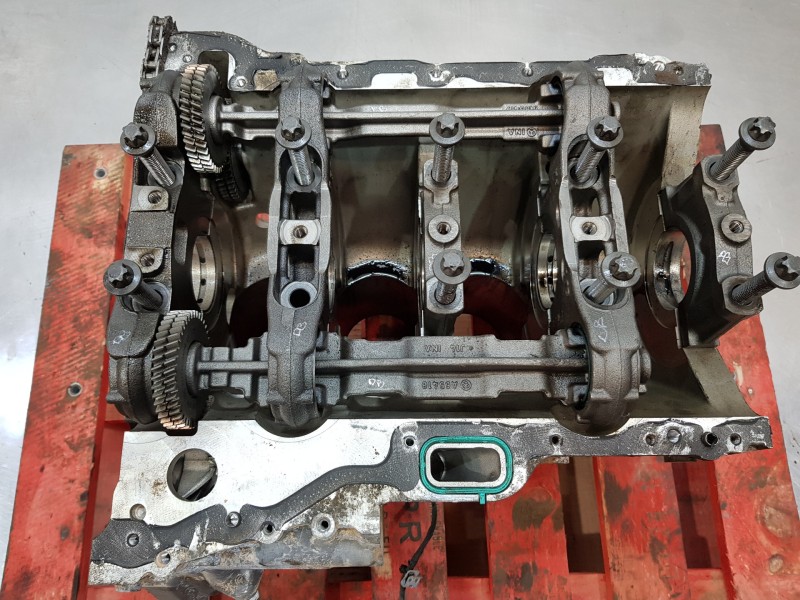 Recambio de bloque para mercedes clase a (w177) 200 d referencia OEM IAM A6540100810 R6540113500 A6540101301