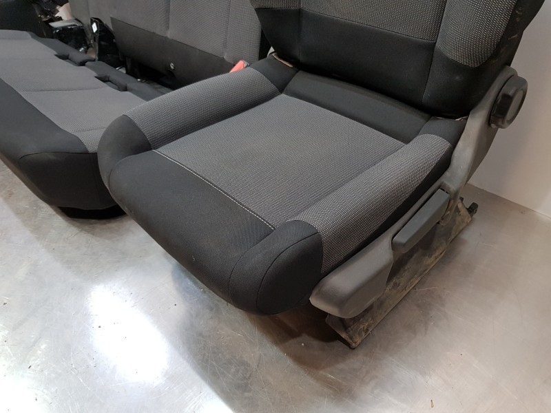 Recambio de juego asientos completo para citroen c3 aircross bluehdi referencia OEM IAM YQ00510480 9813461180 YQ00510680