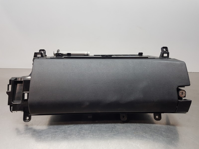 Recambio de guantera para lexus ux (za10) essence referencia OEM IAM 5555076040C0 5545930070 