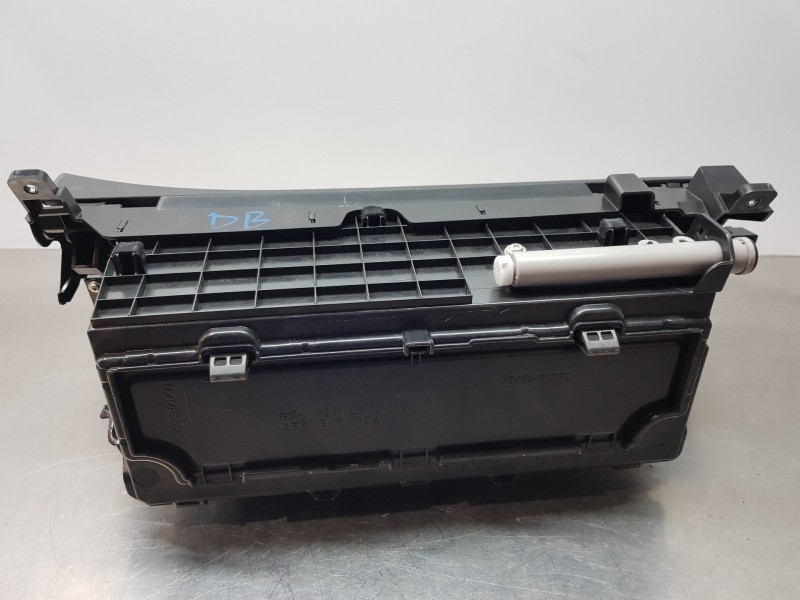 Recambio de guantera para lexus ux (za10) essence referencia OEM IAM 5555076040C0 5545930070 