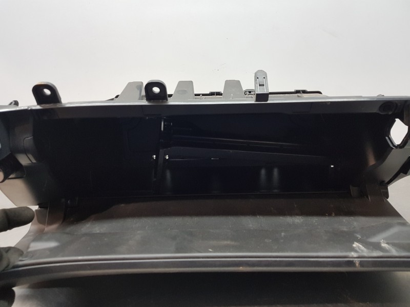 Recambio de guantera para lexus ux (za10) essence referencia OEM IAM 5555076040C0 5545930070 