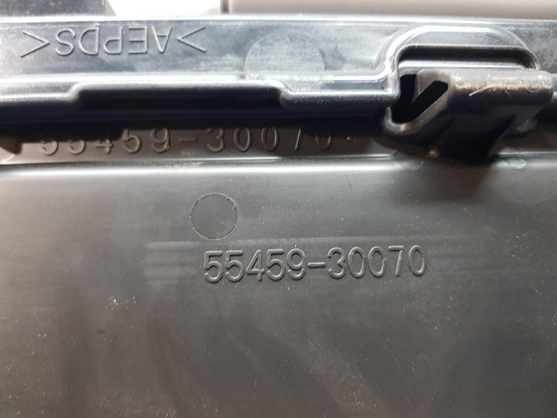 Recambio de guantera para lexus ux (za10) essence referencia OEM IAM 5555076040C0 5545930070 