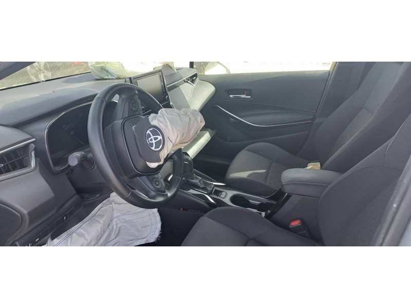 toyota corolla (e21) del año 2019