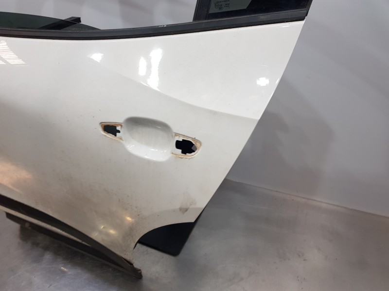 Recambio de puerta trasera izquierda para opel mokka gs line referencia OEM IAM 9837507180  