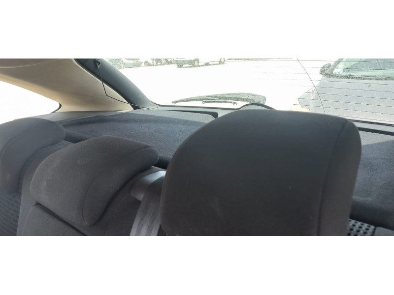 citroen c4 berlina del año 2006