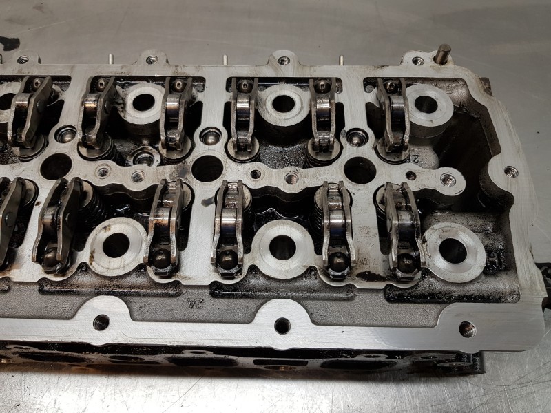 Recambio de culata para land rover evoque dynamic referencia OEM IAM LR073645 PBG4D36090AC 