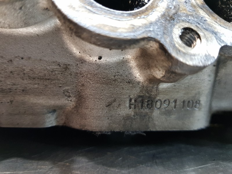 Recambio de culata para land rover evoque dynamic referencia OEM IAM LR073645 PBG4D36090AC 