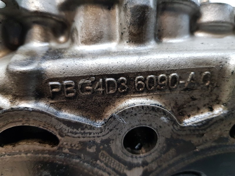 Recambio de culata para land rover evoque dynamic referencia OEM IAM LR073645 PBG4D36090AC 