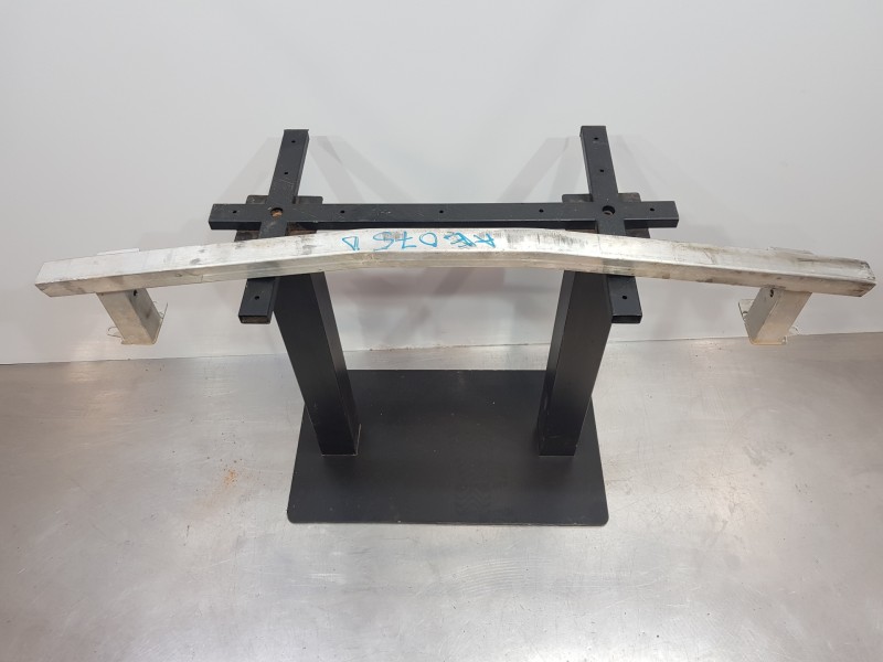 Recambio de refuerzo paragolpes delantero para opel mokka gs line referencia OEM IAM 9834979580  