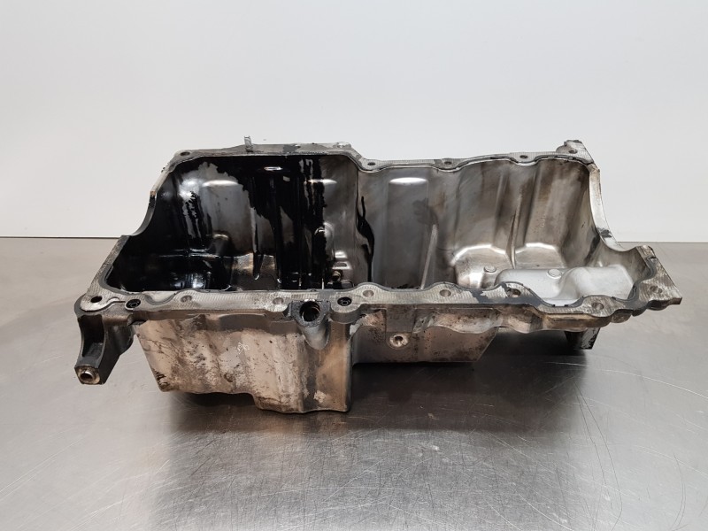 Recambio de carter para land rover evoque dynamic referencia OEM IAM LR154106 G4D36706HA LR087669