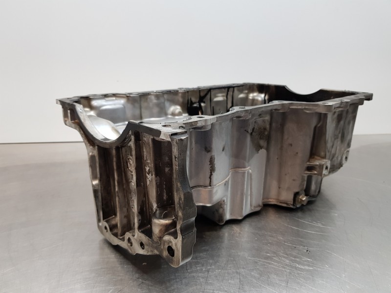 Recambio de carter para land rover evoque dynamic referencia OEM IAM LR154106 G4D36706HA LR087669