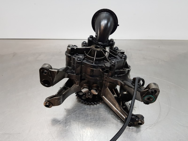 Recambio de bomba aceite para land rover evoque dynamic referencia OEM IAM LR110501 G4D36L079J G4D36L079JA