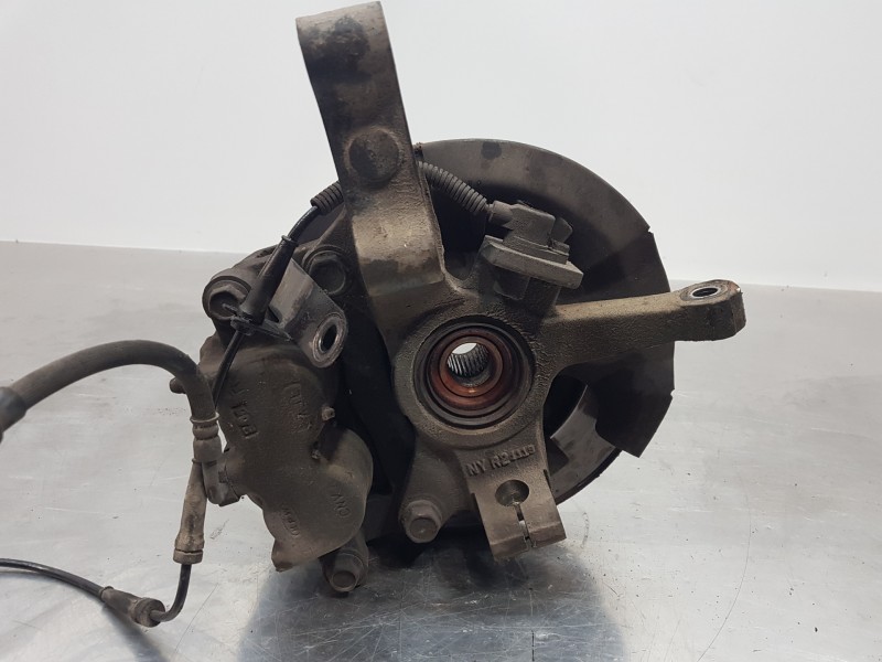 Recambio de mangueta delantera derecha para kia carnival ii ex referencia OEM IAM 0K56B33021 0K55233060 