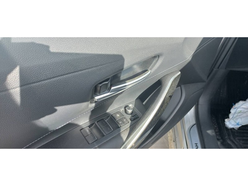 toyota corolla (e21) del año 2019