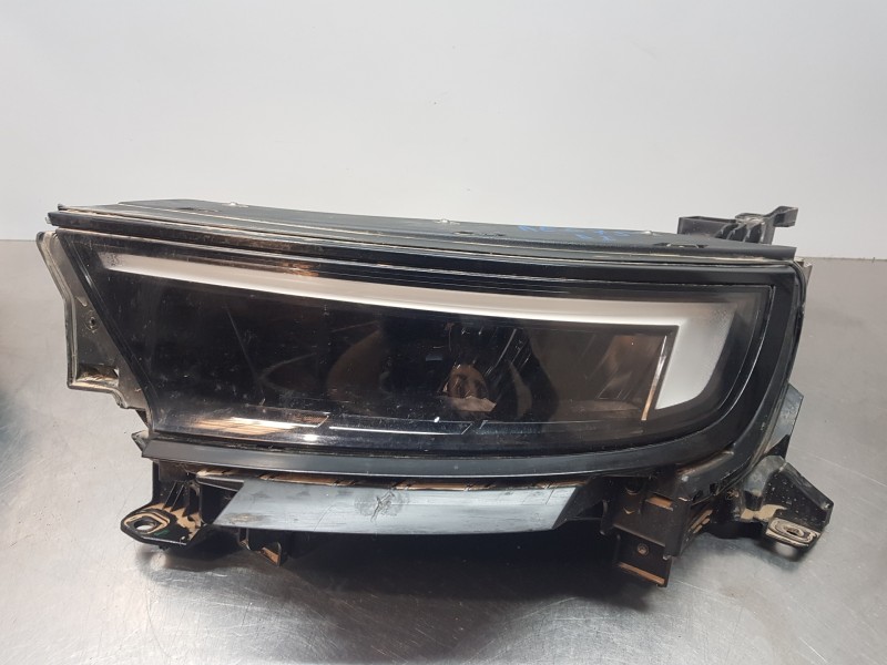 Recambio de faro izquierdo para opel mokka gs line referencia OEM IAM 9847939680 368158932 