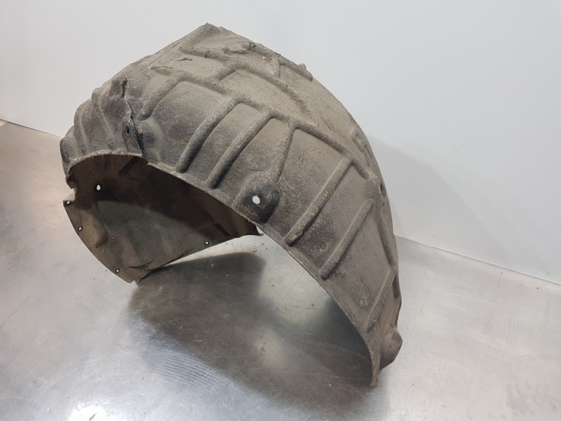 Recambio de paso rueda para audi a4 (b9) quattro referencia OEM IAM 8W0810172F  