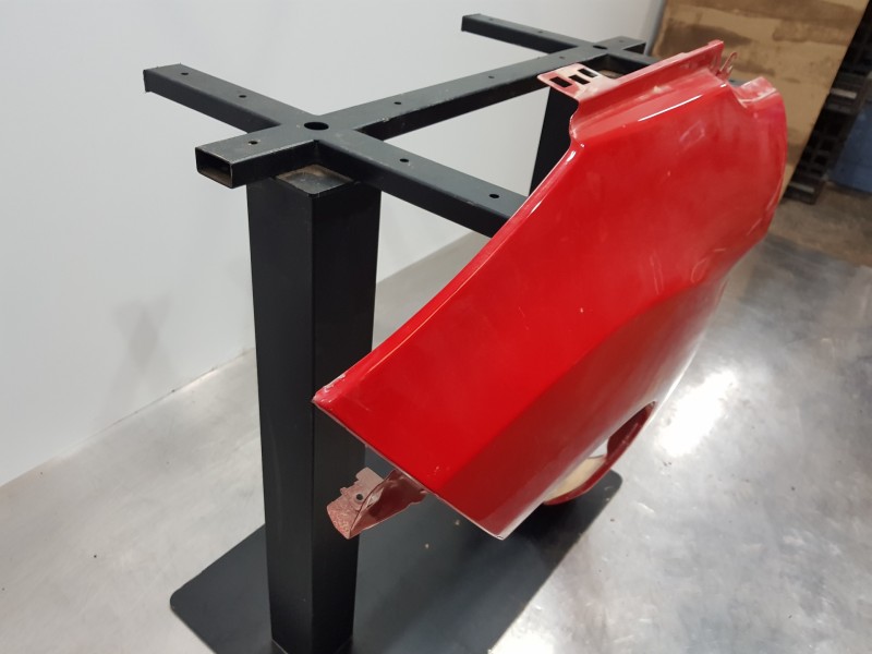 Recambio de aleta delantera izquierda para ford fiesta (ccn) confort referencia OEM IAM 1777181 C1BBA16016AA 