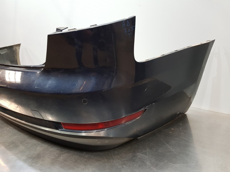 Recambio de paragolpes trasero para audi a4 (b9) quattro referencia OEM IAM 8W5807067AGRU 8W5807067A 8W0807521